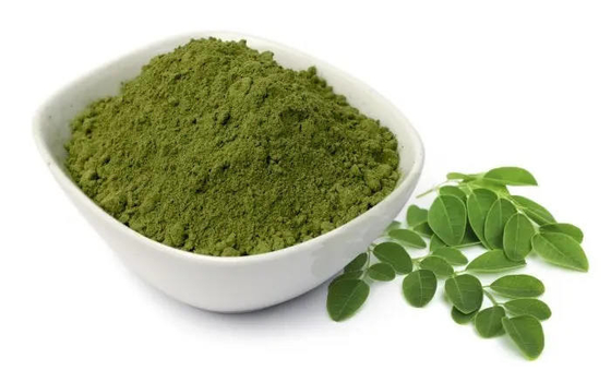 OEM Moringa moringa van poeder passen de privé etiketten organische capsules moringa bladpoeder aan